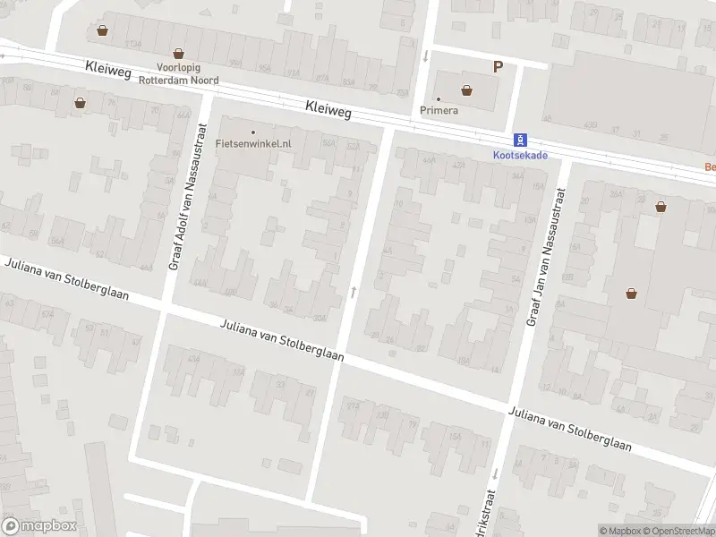 Ambulance met grote spoed naar de Graaf Lodewijk van Nassaustraat in Rotterdam