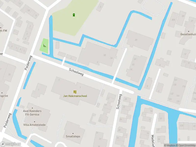 Ambulance met grote spoed naar de Schoolweg in Ouderkerk aan de Amstel