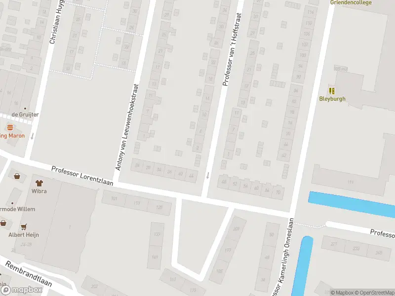 Ambulance met grote spoed naar de Prof. van 't Hoffstraat in Sliedrecht