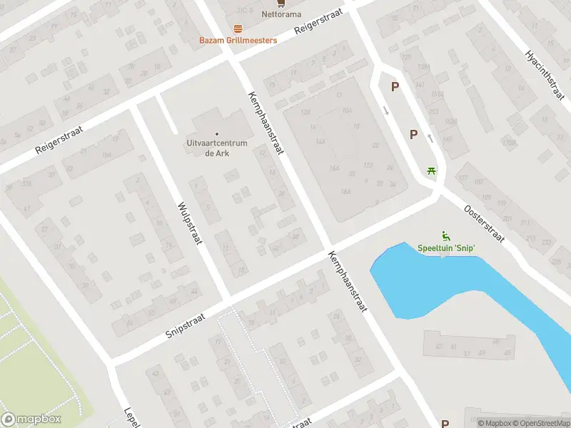 112 melding Brandweer met gepaste spoed naar de Irisstraat in Baarn vanwege waarnemen gaslucht