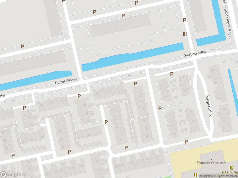 Ambulance met grote spoed naar de Thorbeckeweg in Voorschoten