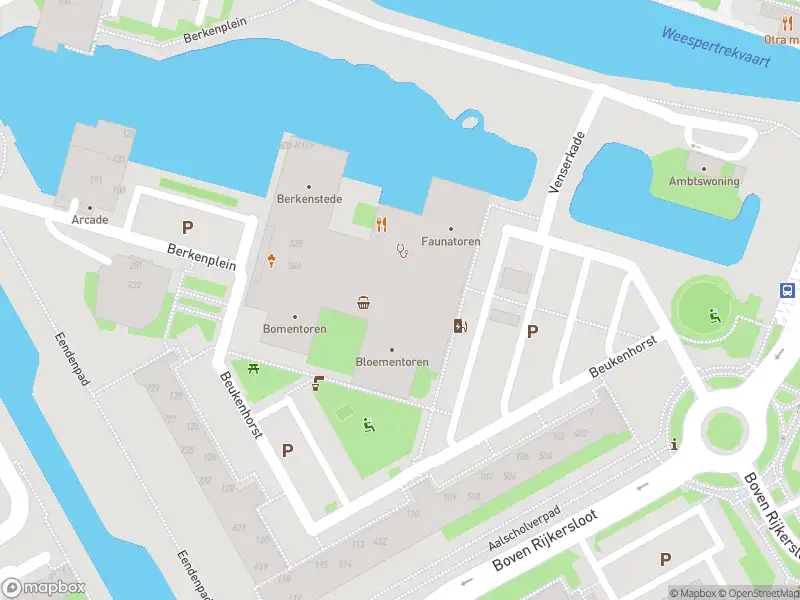 Ambulance met gepaste spoed naar de Berkenplein in Diemen