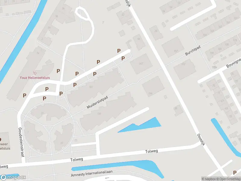 Ambulance met grote spoed naar de Muiderslotpad in Hellevoetsluis