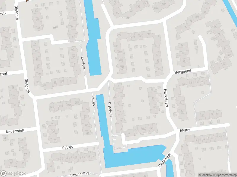 Ambulance met grote spoed naar de Distelvink in Barendrecht