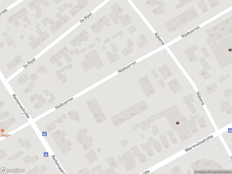 Brandweer met gepaste spoed naar de Nijebuorren in Harkema vanwege een liftopsluiting