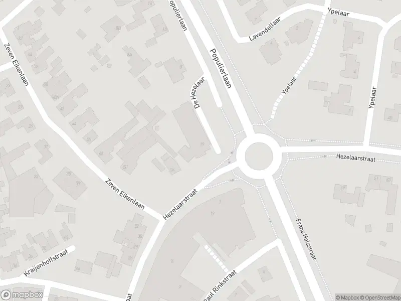 Brandweer met gepaste spoed naar de De Hezelaar in Veghel vanwege een liftopsluiting