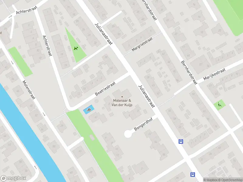 112 melding Ambulance met gepaste spoed naar de Julianastraat in Strijen