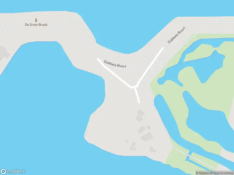 Ambulance met grote spoed naar de Dubbele Buurt in Amsterdam