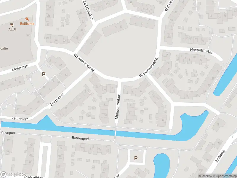 Ambulance met grote spoed naar de Mandenmaker in Oud-Beijerland