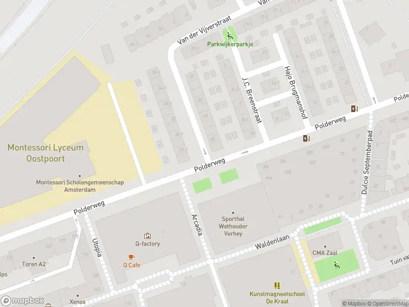 Ambulance met gepaste spoed naar de Polderweg in Amsterdam