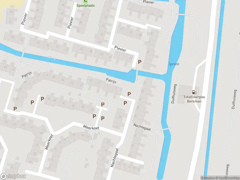 Ambulance met grote spoed naar de Patrijs in Hoogvliet Rotterdam