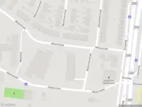 Ambulance met gepaste spoed naar de Mezenstraat in Rotterdam