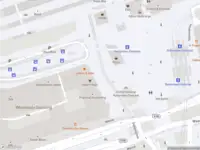 Ambulance met grote spoed naar de Stationsplein in Rotterdam