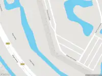 Ambulance met grote spoed naar de Valeriusrondeel in Capelle aan den IJssel