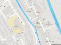 Ambulance met gepaste spoed naar de Dorpsstraat in Zevenhuizen