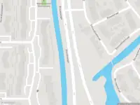 Brandweer met gepaste spoed naar de Victorialaan in 's-Hertogenbosch vanwege een buitenbrand