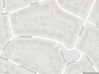 Brandweer en politie met gepaste spoed naar de Langeberglaan in Brunssum vanwege stankoverlast