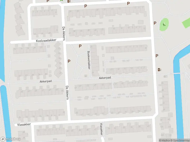 Ambulance met gepaste spoed naar de Akkerpad in Schiedam