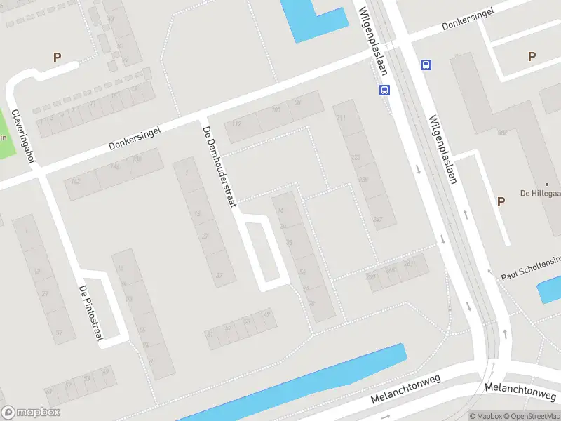 Ambulance met grote spoed naar de De Damhouderstraat in Rotterdam