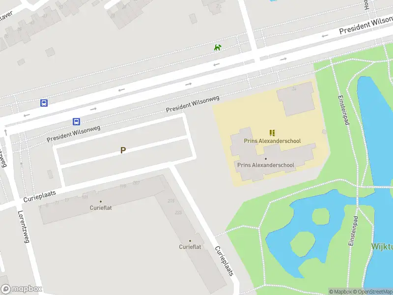 Ambulance met grote spoed naar de Curieplaats in Rotterdam