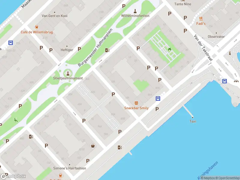 Brandweer met gepaste spoed naar de Leliestraat in Rotterdam