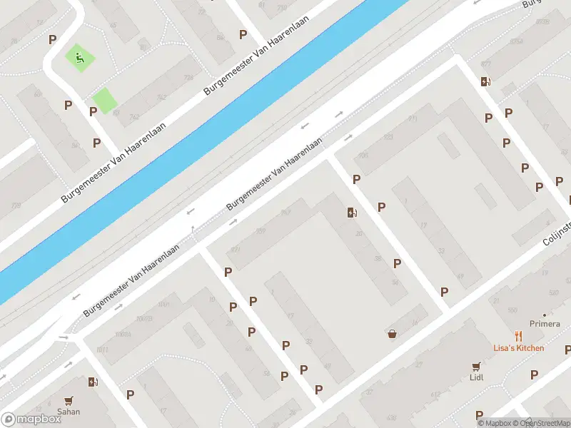 Ambulance met gepaste spoed naar de Burgemeester Van Haarenlaan in Schiedam