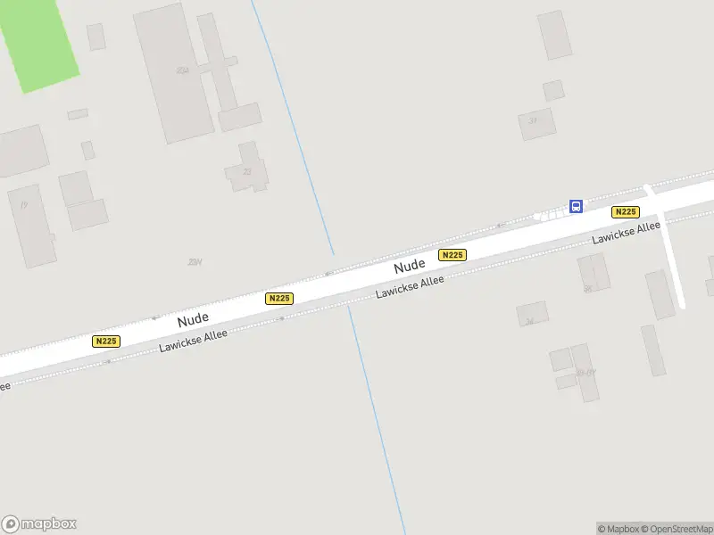 Brandweer en politie met gepaste spoed naar de Nude in Rhenen vanwege stormschade