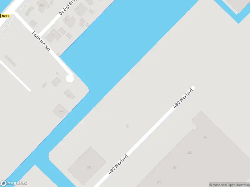 Ambulance met gepaste spoed naar de Teylingerlaan in Poeldijk