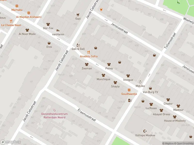 Ambulance met grote spoed naar de Noordmolenstraat in Rotterdam