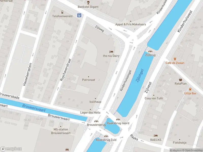 Ambulance naar de Zijlsingel in Haarlem