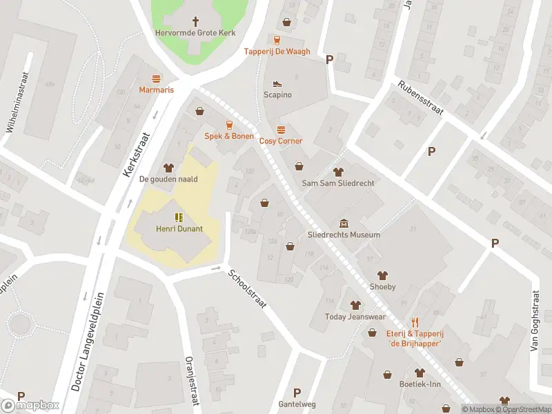 Ambulance met grote spoed naar de Kerkbuurt in Sliedrecht