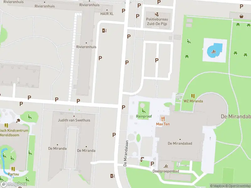 Ambulance met grote spoed naar de De Mirandalaan in Amsterdam