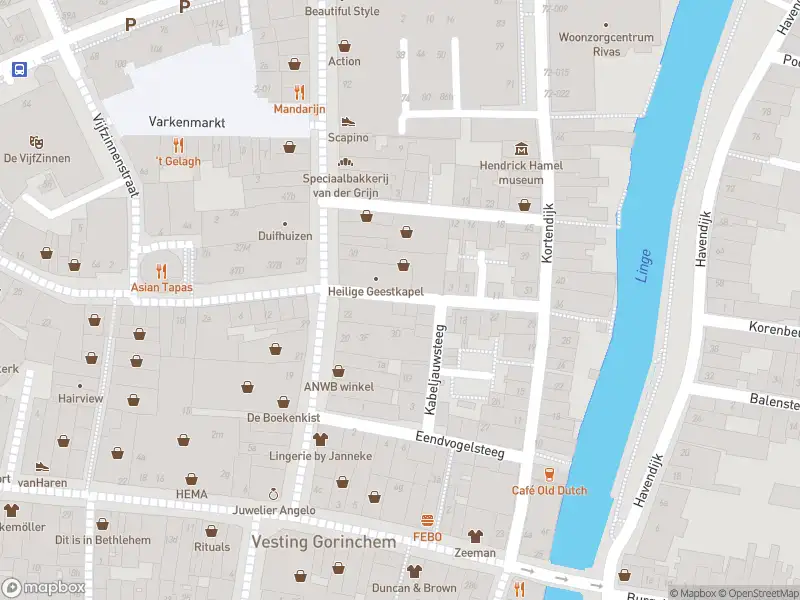 Ambulance met grote spoed naar de Kapelsteeg in Gorinchem