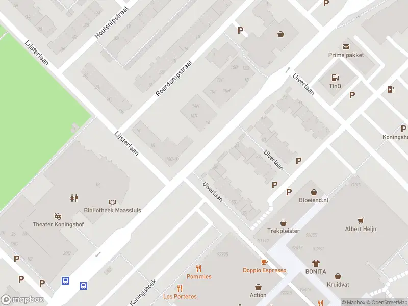 Ambulance met grote spoed naar de Uiverlaan in Maassluis