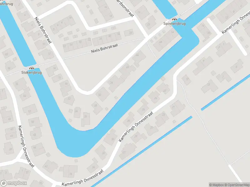 Brandweer met grote spoed naar de Kamerlingh Onnesstraat in Almere vanwege reanimatie