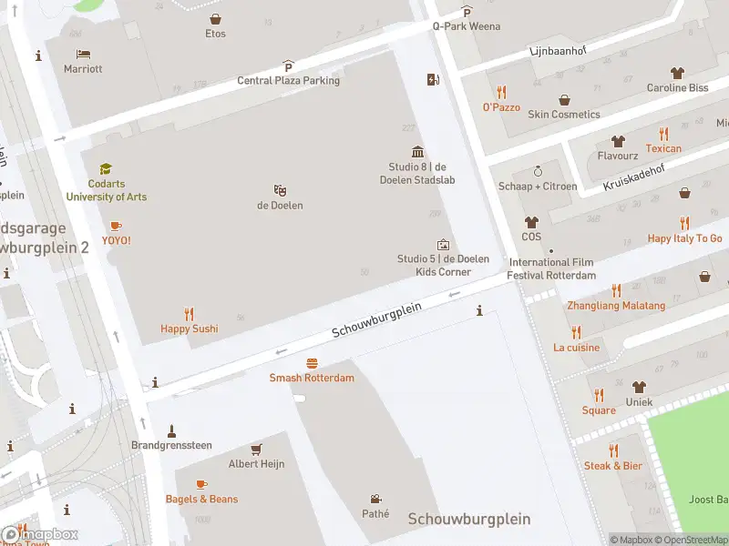 Ambulance met gepaste spoed naar de Kruisstraat in Rotterdam