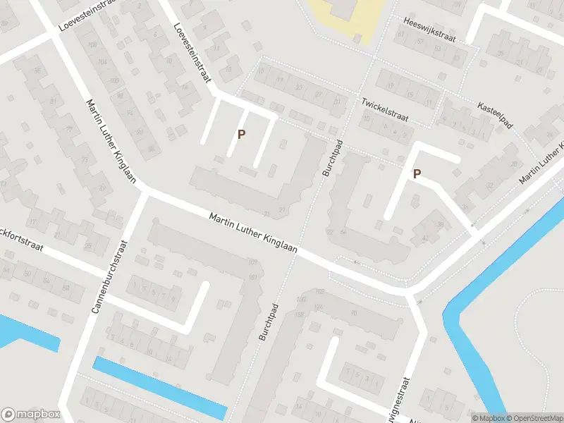 Ambulance met gepaste spoed naar de Burchtpad in Hellevoetsluis