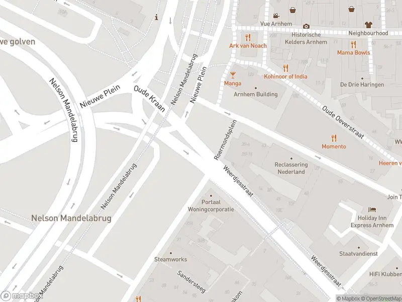 Politie naar de Nieuwe Plein in Arnhem vanwege aanrijding met letsel