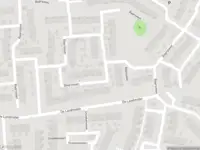 Ambulance met grote spoed naar de Baarsveen in Spijkenisse