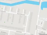 Ambulance met gepaste spoed naar de Roemer Visscherstraat in Vlaardingen