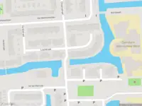 Ambulance met grote spoed naar de Mozartstraat in Capelle aan den IJssel