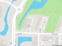 Ambulance met grote spoed naar de Blaauwweg in Dordrecht