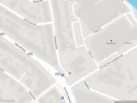 Ambulance met gepaste spoed naar de Plein 13 in Wormerveer