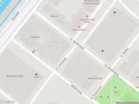 Ambulance met grote spoed naar de mt. Lincolnweg in Amsterdam