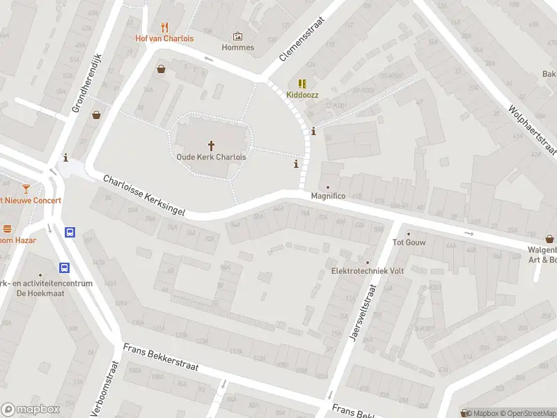 Ambulance met grote spoed naar de Charloisse Kerksingel in Rotterdam