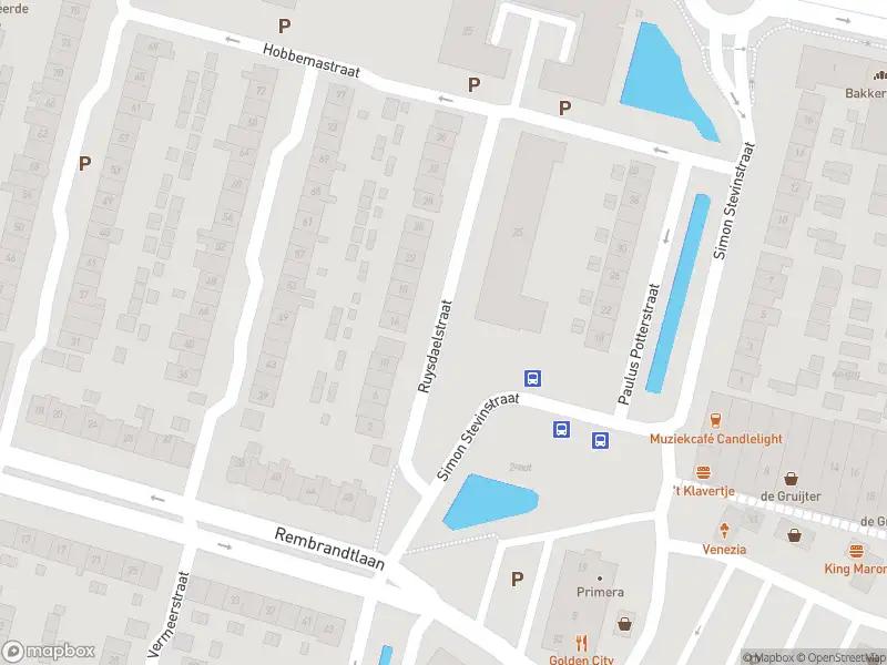 Ambulance met gepaste spoed naar de Ruysdaelstraat in Sliedrecht