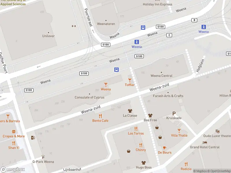 Ambulance met gepaste spoed naar de Weena-zuid in Rotterdam