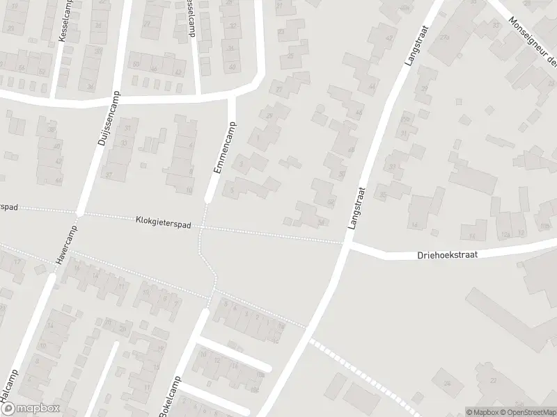 Brandweer met grote spoed naar de Heesakkerweg in Asten vanwege waarnemen gaslucht