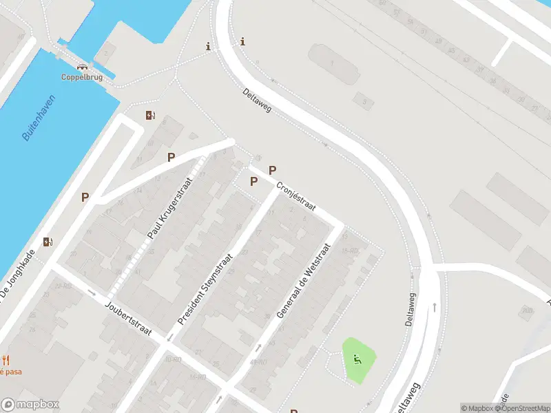 Ambulance met grote spoed naar de President Steynstraat in Maassluis