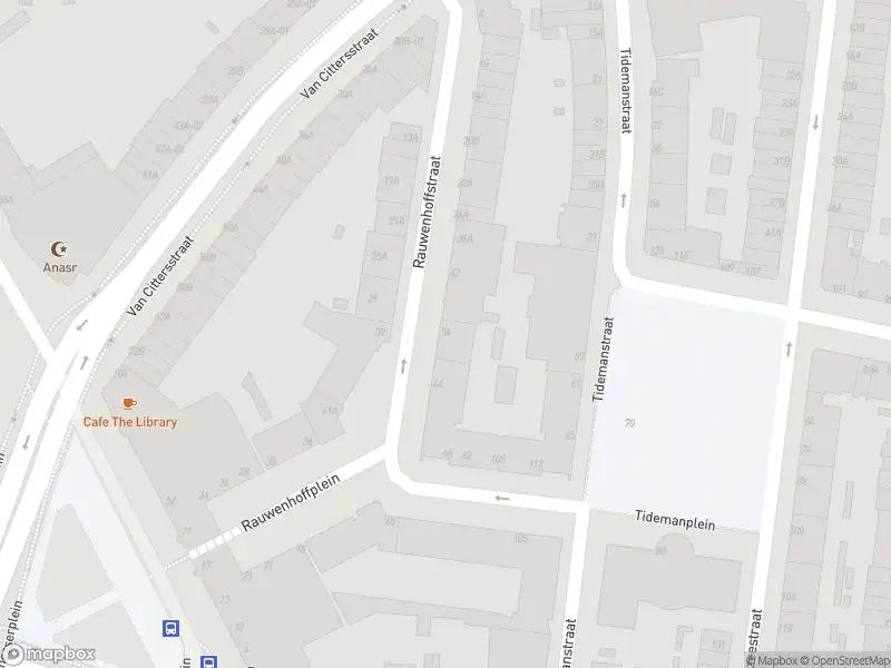 Ambulance met gepaste spoed naar de Rauwenhoffstraat in Rotterdam